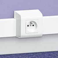 Рамка Mosaic - для мини-плинтусов DLPlus 60х16/20 - на 2 модуля - белый | код 030377 | Legrand