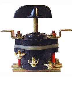 Выключатель пакетный ПВ 3-16 М1 IP56 пластик (в корпусе), 3 полюса, 16А | код A8020-80084698 | РЕЛЕ И АВТОМАТИКА Выключатель пакетный ПВ 3-16 М1 IP56 пластик (в корпусе), 3 полюса, 16А | код A8020-80084698 | РЕЛЕ И АВТОМАТИКА