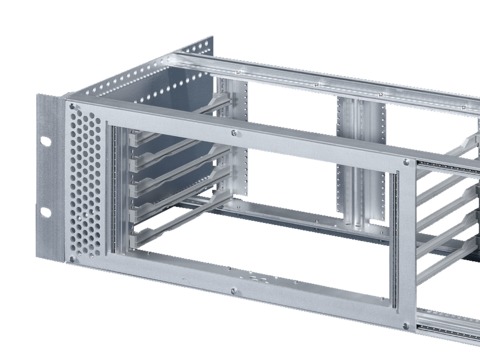 Панель вент. д/гориз.монт.компл. ЭМС 4U 63HP, 1 шт | код 3685292 | Rittal