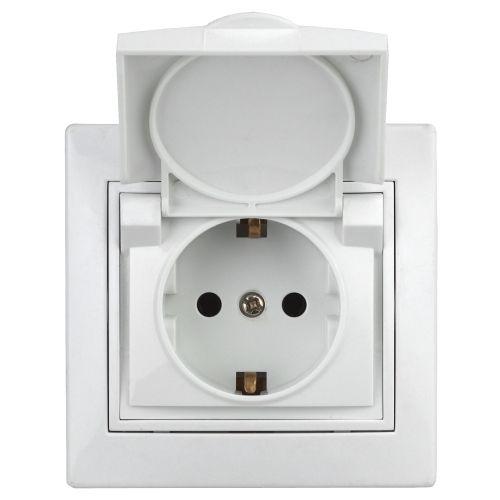 Розетка Intro Plano 1-207-01 с заземлением 2P+E Schuko с крышкой шторками, 16А-250В, IP20, СУ, белый | код Б0053932 | ЭРА