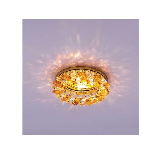 Светильник Venecia 51 04 73 декор. из огран. стекла MR 16 основание зол.; стекло желт. с прозр. | код. IT8289 | ИТАЛМАК Светильник Venecia 51 04 73 декор. из огран. стекла MR 16 основание зол.; стекло желт. с прозр. | код. IT8289 | ИТАЛМАК