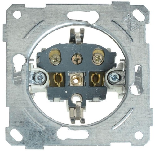 Розетка 1-м СП Bolero РС11-1-0-Б 16А IP20 с заземл. механизм бел. | код. ERB11-16 | IEK