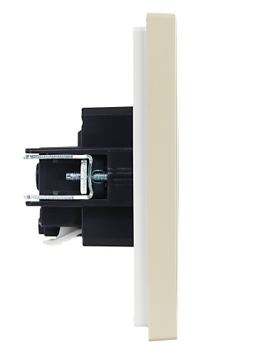 FORTE&PIANO Роз. с з/к без з/ш б/к 16А FP414 ван. IEK | код FP-R11-16-1-K10 | IEK фото 4 FORTE&PIANO Роз. с з/к без з/ш б/к 16А FP414 ван. IEK | код FP-R11-16-1-K10 | IEK фото 4