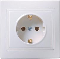 Розетка КВАРТА, скрытый монтаж, с заземлением, белый | код. ERK14-K01-16-DM | IEK