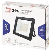 Прожектор светодиодный ДО-50Вт 6500К 4000Лм IP65 встроенное фотореле 200-240В черный корпус 50w холодный LPR-042-3-65K-050 | код Б0064410 | ЭРА