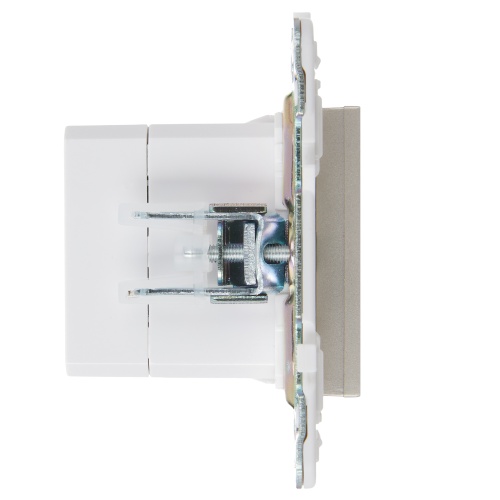 SKANDY Роз. USB A+C 18Вт SK-R13Sa песоч. IEK | код SK-U22-018-K98 | IEK фото 5