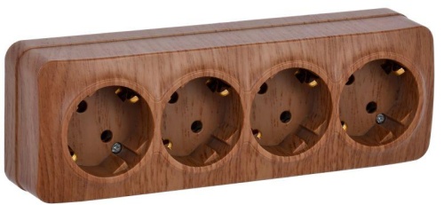 Розетка четырехместная для открытой установки РС24-3-ХД с заземлением 16А GLORY дуб | код ERH41-K24-16 | IEK