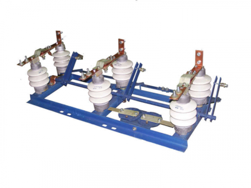 Разъединитель РЛНД-1-10-400 У1 (3-х пол.) с прив. ПРНЗ-10 | код ЦБ-00004051 | Электрофарфор