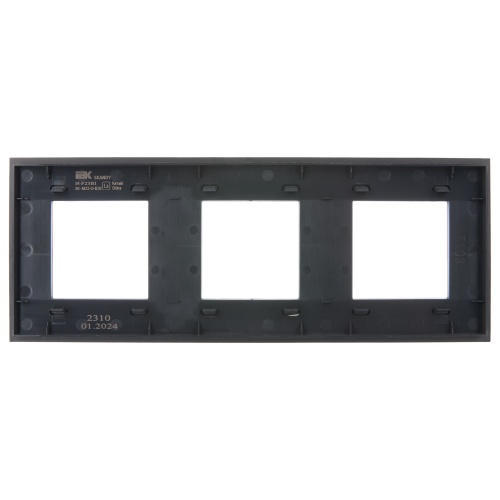 SKANDY Рамка 3-мест. SK-F23Bl стекло черн. IEK | код SK-M32-G-K02 | IEK фото 3