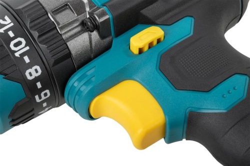 Дрель Шуруповерт Акк. Бесщеточная, 20,0 В, 0-500/2000 об/мин, 100 Нм, Li-Ion 4,0 Ач, 2 ч. рез. накл. кейс | код 79904 | FIT фото 4