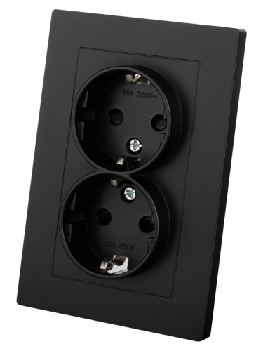 Розетка двойная 2П+З 16А 250В с защ. шт. черная Сенеж TDM | код SQ1816-0277 | TDM Розетка двойная 2П+З 16А 250В с защ. шт. черная Сенеж TDM | код SQ1816-0277 | TDM