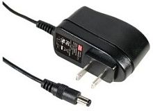 Адаптер AC-DC, медицинский, 6Вт, вход 85...264B AC 47...63 Гц, 120...370B DC, выход 7.5B/0.8A, изоляция 4000B AC, 32x66x42.5мм, 0...+40С, вилка США, выходной разъем диам. 5.5х2.1, 11мм | код GSM06U07-P1J | MeanWell