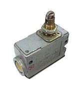 Микровыключатель МП 2305 У2 исп.01, IP54, толкатель с продольным расположением ролика, комбинированный, винт (ЭТ) | код ET006849 | Электротехник