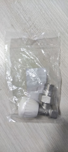 Вентиль ручной регулировки угловой 1/2' | код НС-1036106 | Royal Thermo