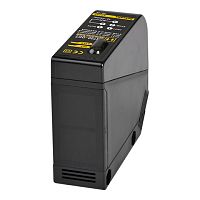 Фотоэлектрические датчики с универсальным питанием прямоугольный 25x65?80мм, материал корпуса: пластик (поликарбонат), диффузный, положение излучателя/приемника фронтальное, инфракрасный LED (940нм), расстояние срабатывания: 700мм, время срабатывания: 1мс