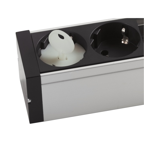 Набор из 6 шт. блокировочных заглушек для блоков распределения питания (PDU) - С13 стандарт плюс ключ | код 646894 | Legrand