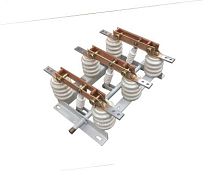 Разъединитель РВ-(ф)-10/630 в комплекте с приводоми вилками (исполнение с фарфоровыми изоляторами) | код 5146369 | ЗАВОД ИНТЕГРАЛ