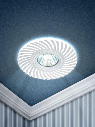 Светильник DK LD32 WH /1 MR16 220В max 11Вт декор. со светодиодной подсветкой бел. | код Б0046906 | Эра