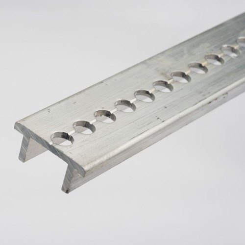 Профиль-основание алюминиевый для установки наборных шинодержателей 2 м PROxima | код BSKP2 | EKF