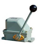 Выключатель концевой ручной ВУ-702 У1, рычаг с ручкой, 2 положения, 10А, IP44, 2 эл. цепи (ЭТ) | код ET513981 | Электротехник