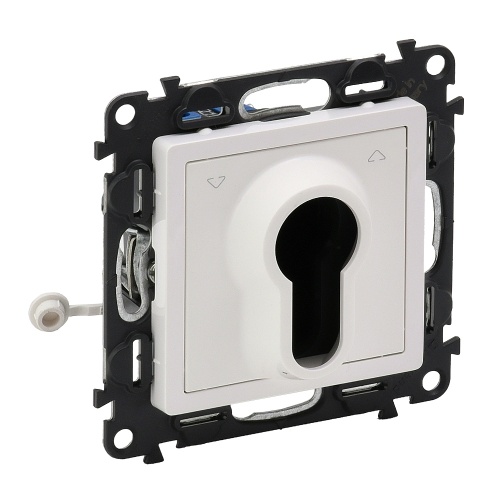 Valena LIFE.Переключатель кнопочный с ключом,3 положения,с самовозвратом.10А 230В.С лицевой панелью.Белый | код 752119 | Legrand Valena LIFE.Переключатель кнопочный с ключом,3 положения,с самовозвратом.10А 230В.С лицевой панелью.Белый | код 752119 | Legrand