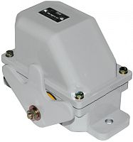 Выключатель концевой КУ-704 У1, рычаг пластинчатый W-образный, фиксация в каждом из трех положений, 10А, две электрические цепи, IP54 | код A8020-80085329 | РЕЛЕ И АВТОМАТИКА