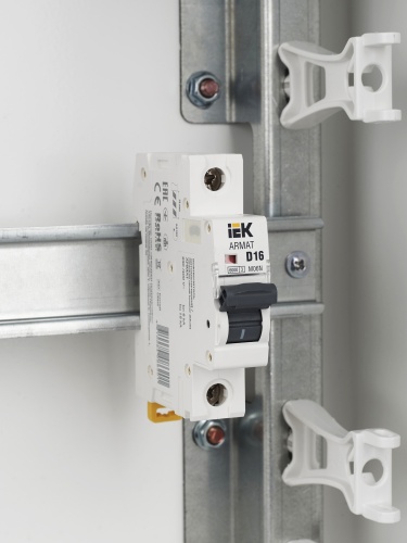 ARMAT Автоматический выключатель M06N 1P D 16А | код AR-M06N-1-D016 | IEK  фото 10