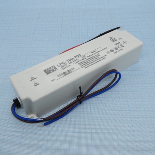 Источник питания AC-DC, 100.1Вт, вход 90...264 В AC, стабилизация тока, выход 700мА/72...143В, изоляция 3000В AC, пластик IP67 190х52х37мм, -25…+50С | код LPC-100-700 | MeanWell Источник питания AC-DC, 100.1Вт, вход 90...264 В AC, стабилизация тока, выход 700мА/72...143В, изоляция 3000В AC, пластик IP67 190х52х37мм, -25…+50С | код LPC-100-700 | MeanWell