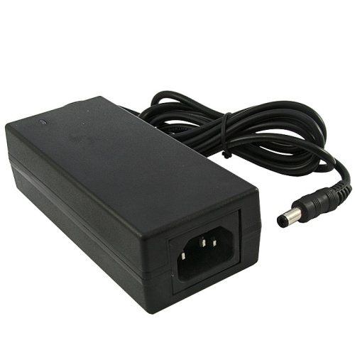 Импульсный блок питания RUICHI, DC/15 В, 2.66 A, штырьковый разъем 2.1/2.5х5.5 мм | код 79510 | Ruichi Импульсный блок питания RUICHI, DC/15 В, 2.66 A, штырьковый разъем 2.1/2.5х5.5 мм | код 79510 | Ruichi