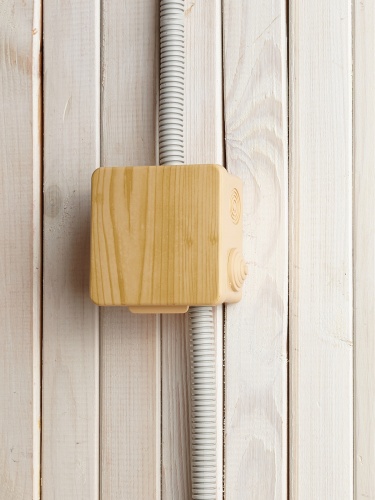 Коробка расп. КМ 80х80х50мм о/к IP54 7 вв. сосна IEK | код UKO31-080-080-050-K34-54 | IEK фото 6