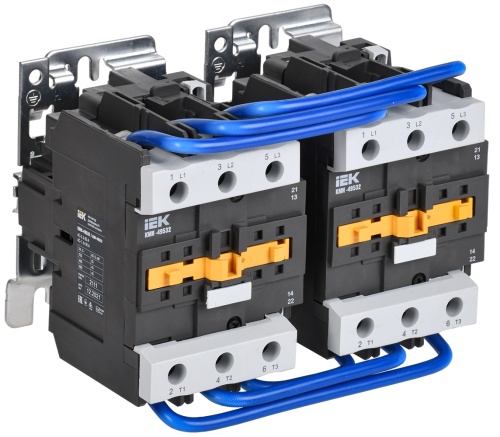 Контактор КМИ-49532 реверс 95А 400В/АС3 2НО;2НЗ | код KKM43-095-400-22-1 | IEK