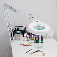 Лупа на струбцине, круглая, 8D, с подсветкой, белая (Ст) артикул | код 31-0021 | REXANT