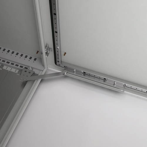 Ограничитель угла открывания двери для щита ECOMP, 90гр | код WTFP-004 | ETA Ограничитель угла открывания двери для щита ECOMP, 90гр | код WTFP-004 | ETA