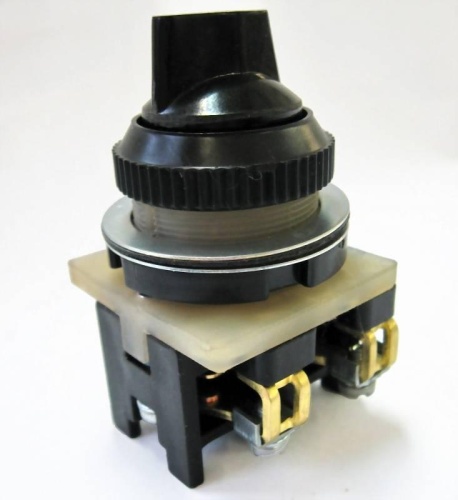 Выключатель кнопочный КУ-200131 | код A8119-T200055240 | ЧЭАЗ Выключатель кнопочный КУ-200131 | код A8119-T200055240 | ЧЭАЗ