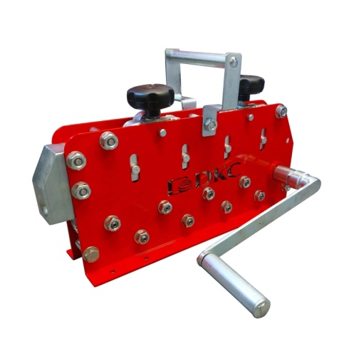 Универсальное приспособление для выпрямления прутка (8-10 мм) и полосы (до 40х4 мм) | код NA1004 | DKC