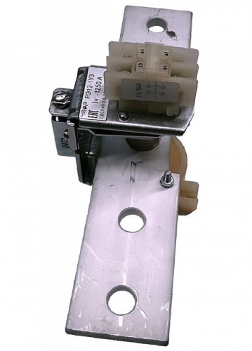 Реле тока РЭ-12-1-1250А 2 З зад. прис. | код A8119-77941553 | ЧЭАЗ