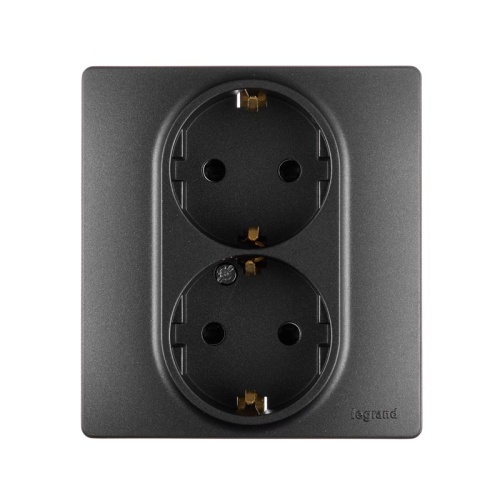 Розетка Inspiria 16А 250В 2х2p+E защ. шторки безвинт. зажимы антрацит IEK 673758 фото 2 Розетка Inspiria 16А 250В 2х2p+E защ. шторки безвинт. зажимы антрацит IEK 673758 фото 2